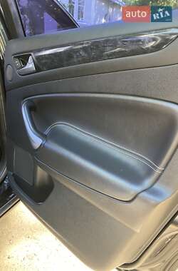 Седан Ford Mondeo 2011 в 