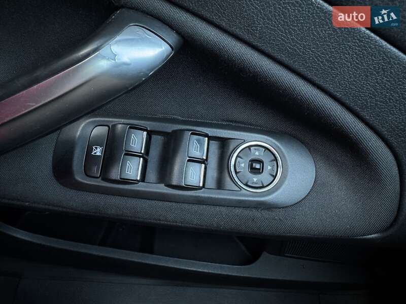 Седан Ford Mondeo 2011 в Звягеле фото 15 Седан Ford Mondeo 2011 в Звягеле