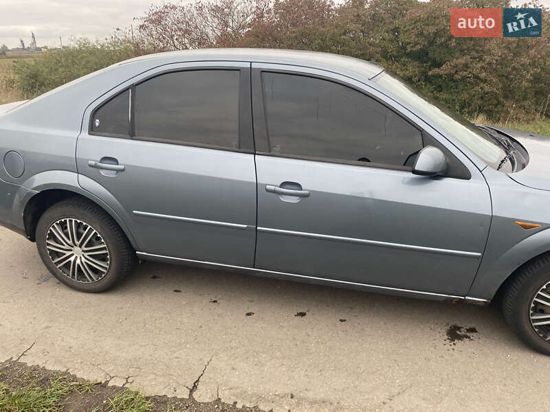 Ford Mondeo 2001