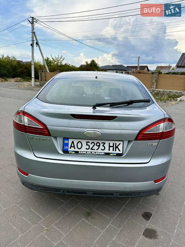 Лифтбек Ford Mondeo 2008 в Ужгороде