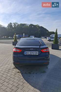 Лифтбек Ford Mondeo 2015 в 