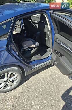 Лифтбек Ford Mondeo 2015 в 