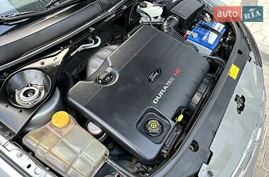 Седан Ford Mondeo 2005 в 