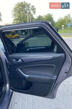 Универсал Ford Mondeo 2012 в 