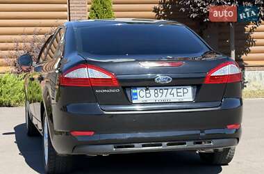 Седан Ford Mondeo 2010 в 