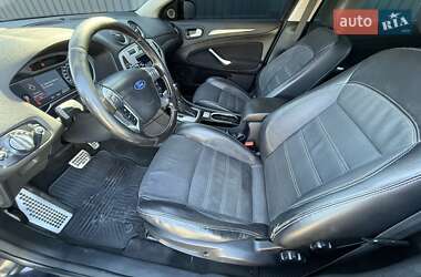 Седан Ford Mondeo 2010 в 