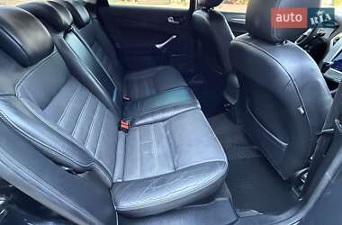 Седан Ford Mondeo 2010 в 