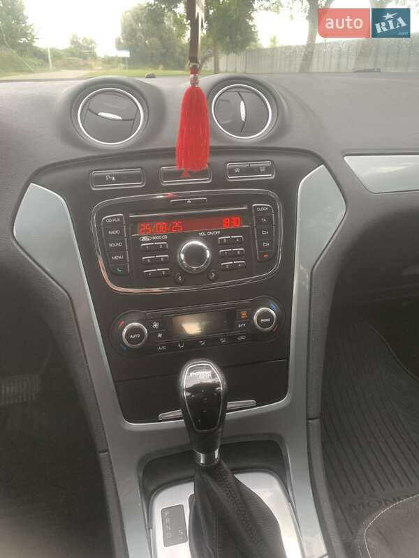 Универсал Ford Mondeo 2010 в Львове