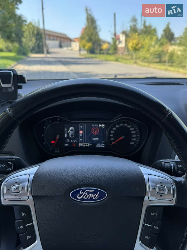 Универсал Ford Mondeo 2013 в Ивано-Франковске