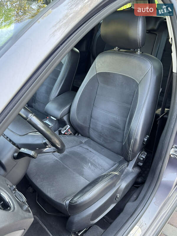 Универсал Ford Mondeo 2013 в Ивано-Франковске