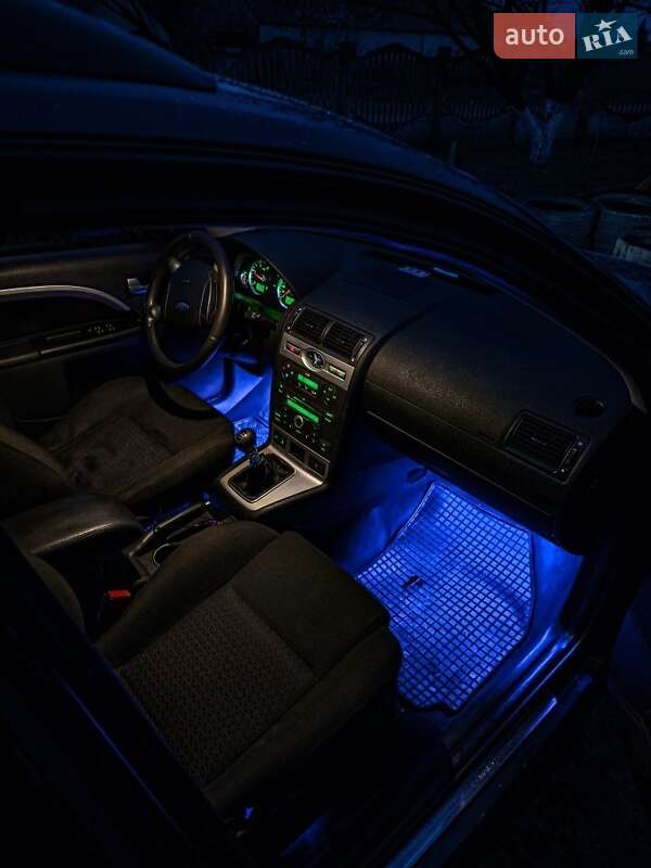 Универсал Ford Mondeo 2005 в Турийске