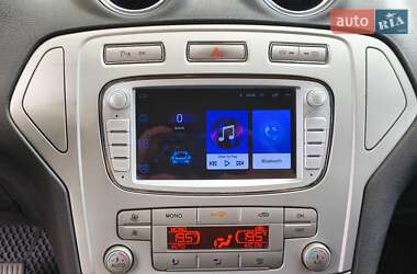 Універсал Ford Mondeo 2010 в 