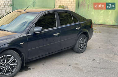 Седан Ford Mondeo 2005 в 