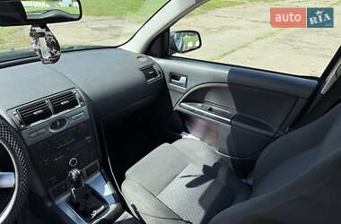Универсал Ford Mondeo 2004 в 
