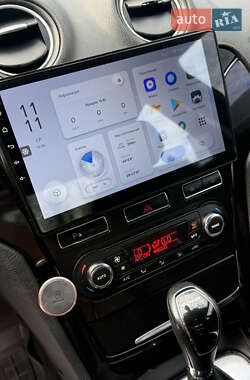 Седан Ford Mondeo 2011 в 