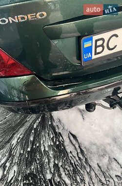 Седан Ford Mondeo 2005 в 