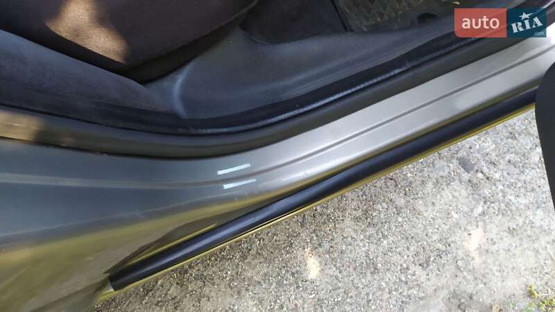 Седан Ford Mondeo 2002 в Чугуеве