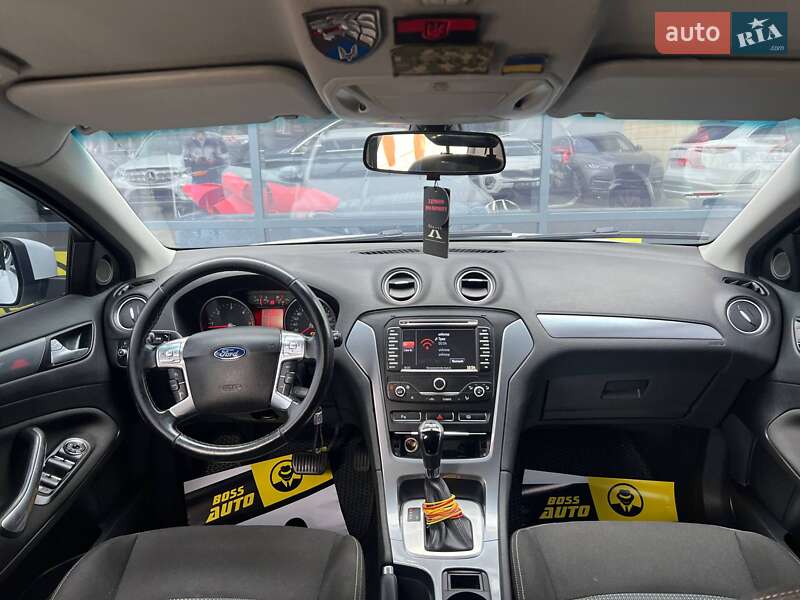 Универсал Ford Mondeo 2012 в Ивано-Франковске