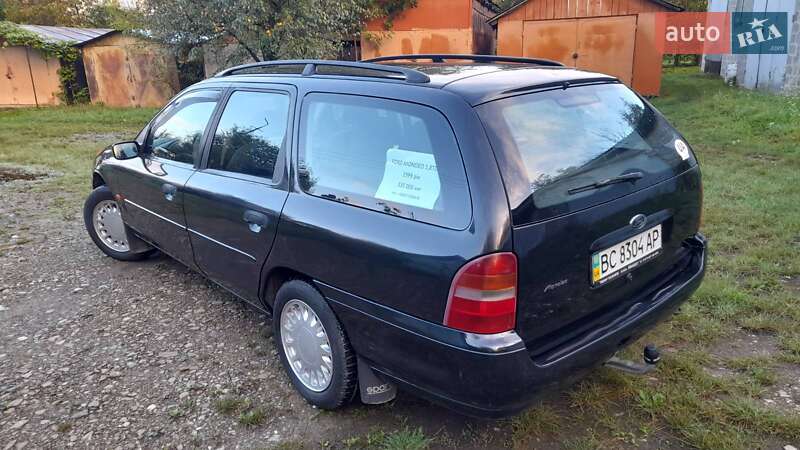 Універсал Ford Mondeo 1999 в Самборі