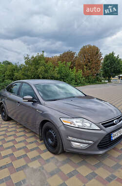 Ліфтбек Ford Mondeo 2013 в Гайсину