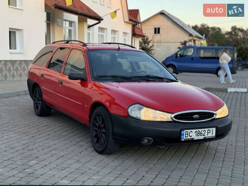 Універсал Ford Mondeo 1997 в 