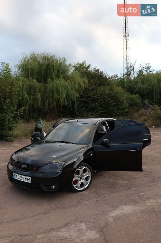 Ліфтбек Ford Mondeo 2005 в Вишгороді