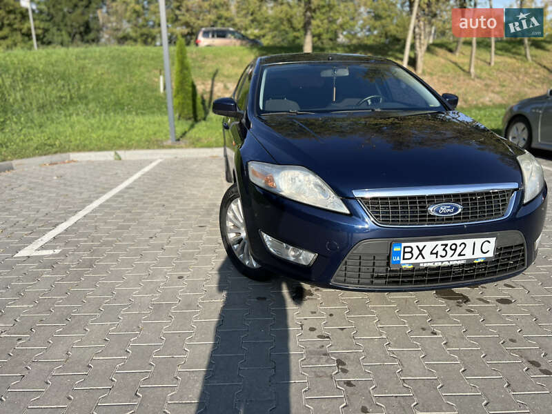 Лифтбек Ford Mondeo 2009 в Хмельницком