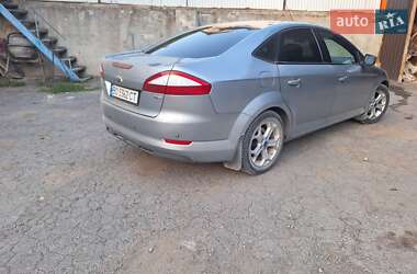 Лифтбек Ford Mondeo 2008 в 