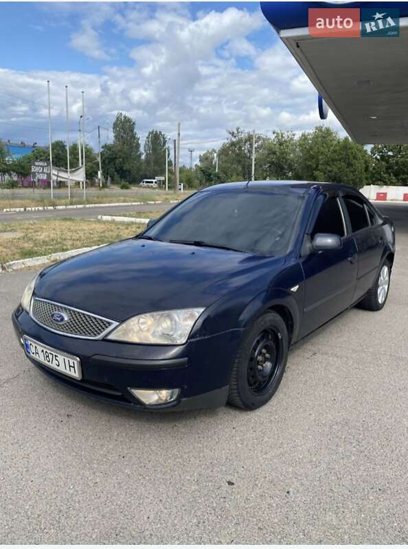 Седан Ford Mondeo 2004 в Славянске
