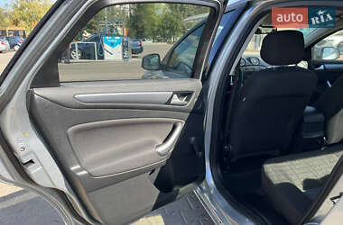 Седан Ford Mondeo 2012 в 