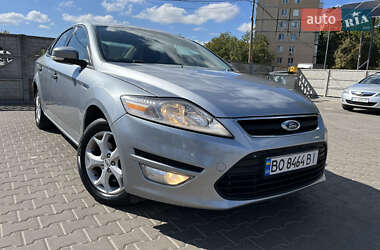 Седан Ford Mondeo 2012 в 