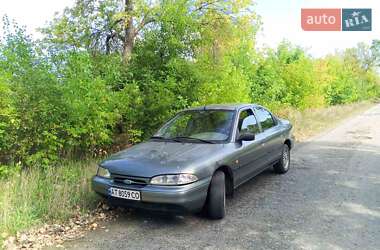 Седан Ford Mondeo 1993 в Ивано-Франковске