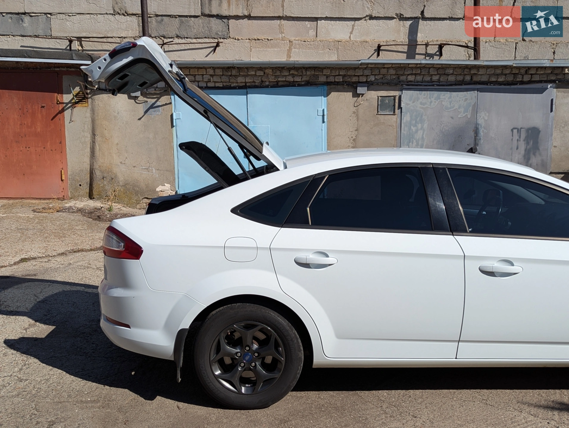 Ford Mondeo 2013 VIN WF0EXXGBBEDP18488 фото оголошення 3 з 35