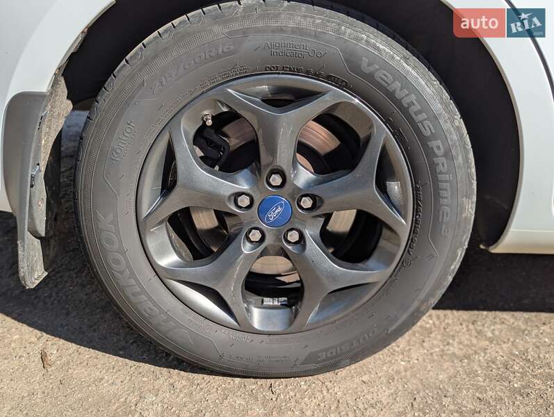 Лифтбек Ford Mondeo 2013 в Южноукраинске