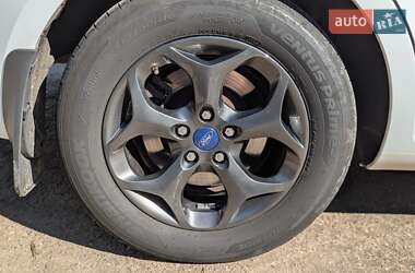 Лифтбек Ford Mondeo 2013 в 
