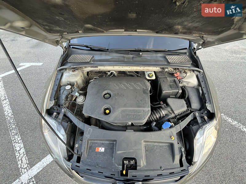 Универсал Ford Mondeo 2012 в Ивано-Франковске