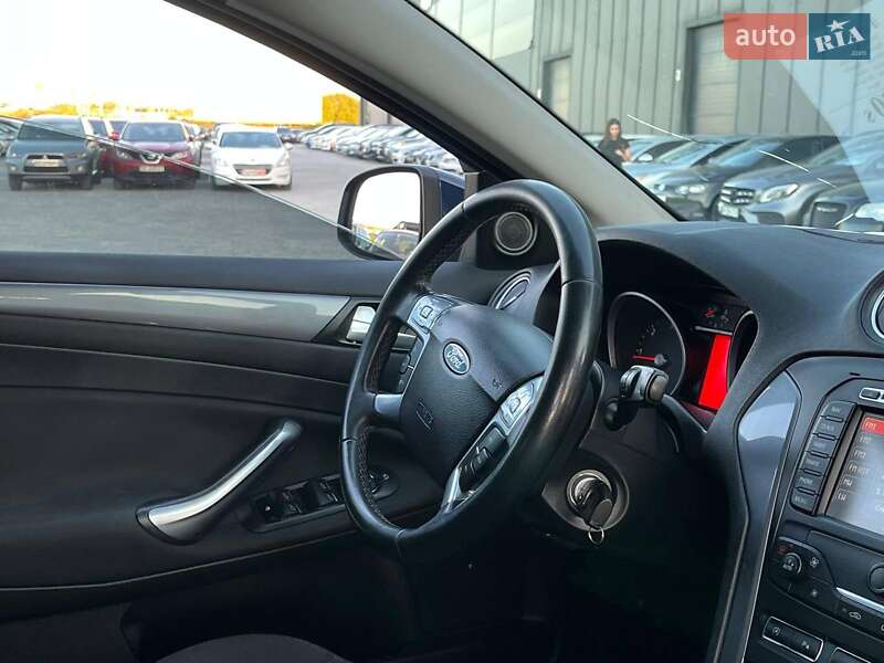 Лифтбек Ford Mondeo 2014 в Львове фото 10 Лифтбек Ford Mondeo 2014 в Львове