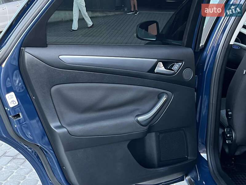 Лифтбек Ford Mondeo 2014 в Львове фото 28 Лифтбек Ford Mondeo 2014 в Львове
