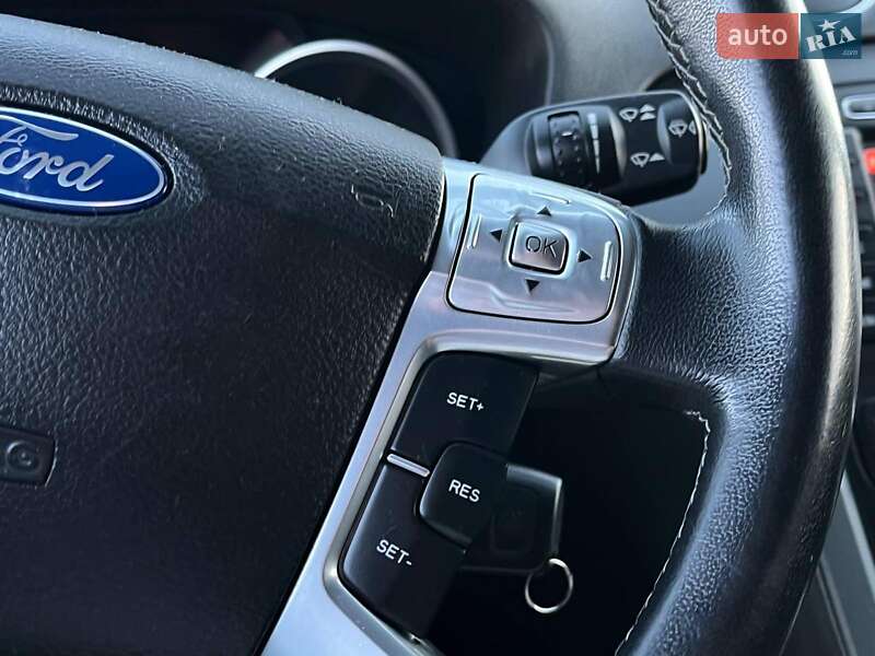 Лифтбек Ford Mondeo 2014 в Львове фото 32 Лифтбек Ford Mondeo 2014 в Львове