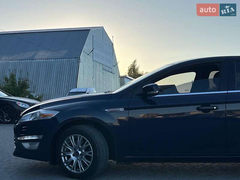 Лифтбек Ford Mondeo 2014 в Львове фото 46 Лифтбек Ford Mondeo 2014 в Львове