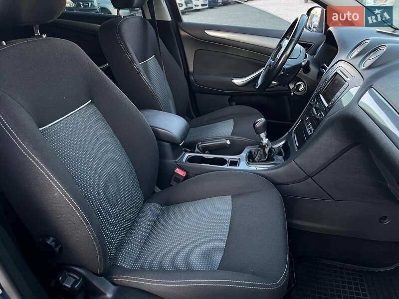 Лифтбек Ford Mondeo 2014 в Львове фото 58 Лифтбек Ford Mondeo 2014 в Львове