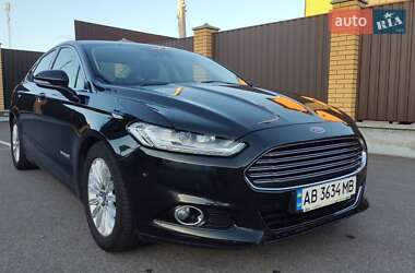 Седан Ford Mondeo 2016 в 