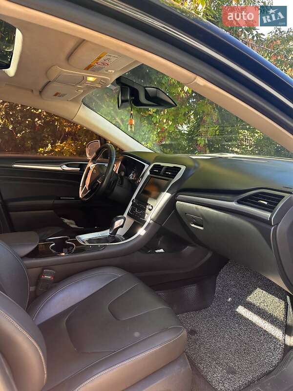 Седан Ford Mondeo 2015 в Кагарлыке