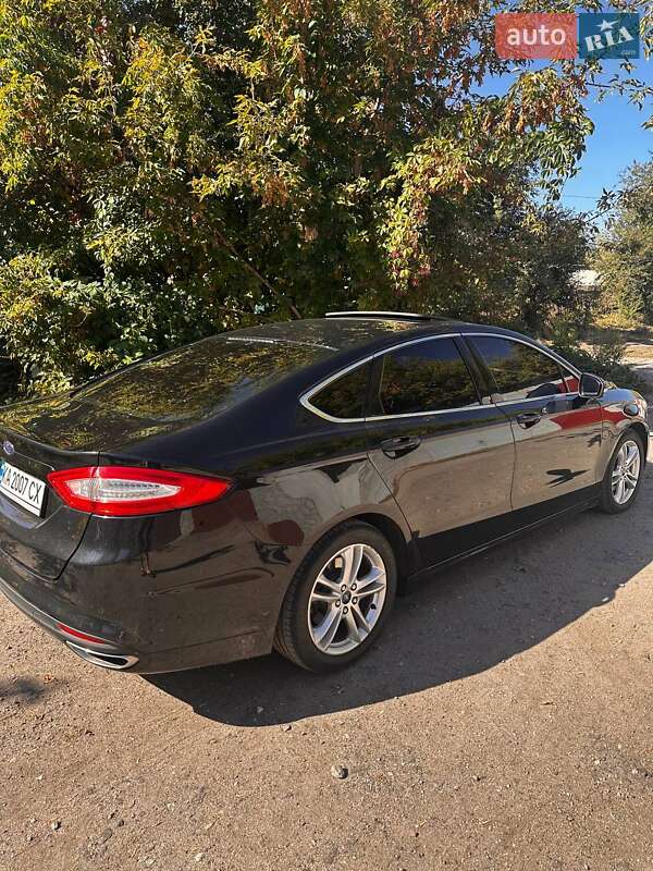 Седан Ford Mondeo 2015 в Кагарлыке