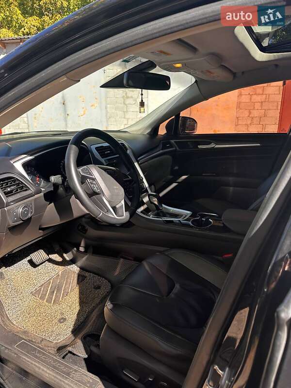 Седан Ford Mondeo 2015 в Кагарлыке