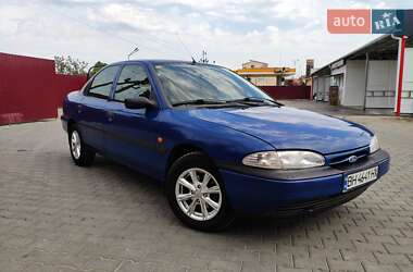Седан Ford Mondeo 1994 в Львове