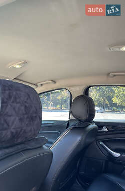Седан Ford Mondeo 2011 в 