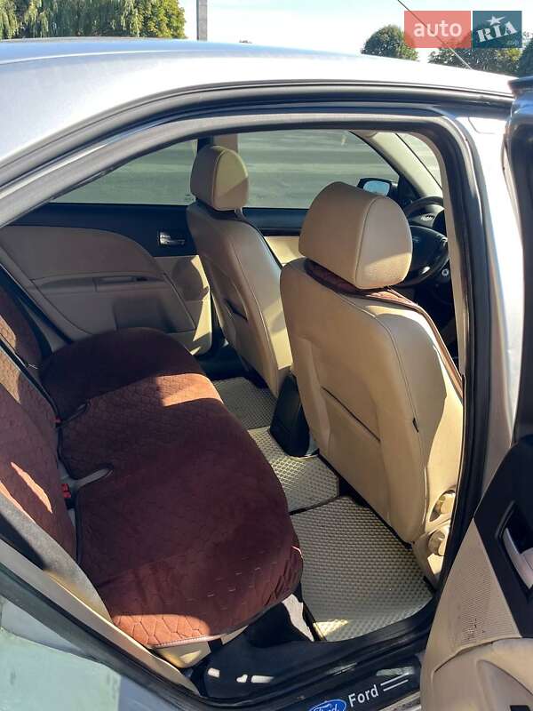 Ліфтбек Ford Mondeo 2006 в Крюківщині