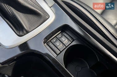 Седан Ford Mondeo 2012 в 