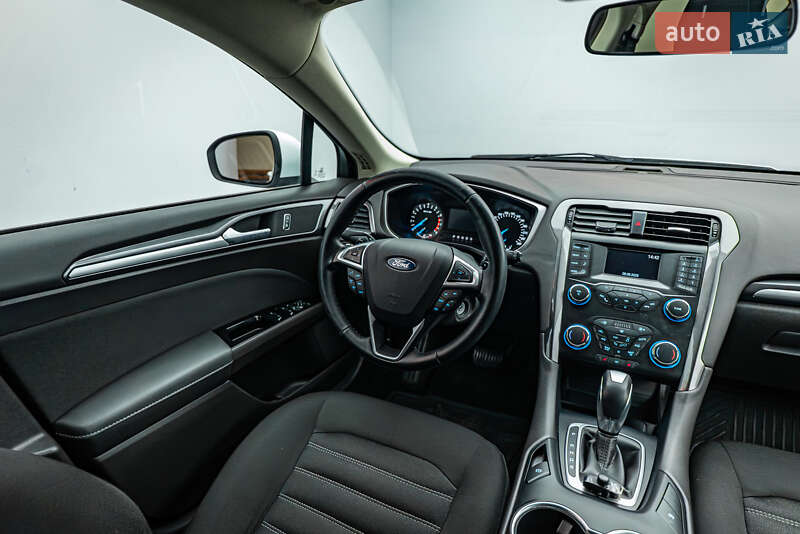 Лифтбек Ford Mondeo 2019 в Киеве